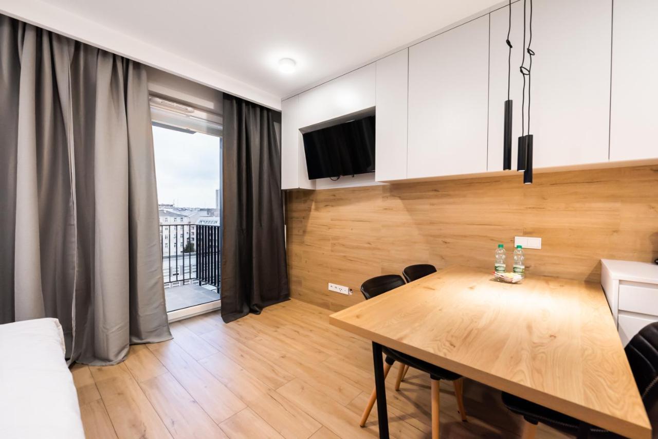 ורשה 7Th Floor Atelier Praga Studio מראה חיצוני תמונה